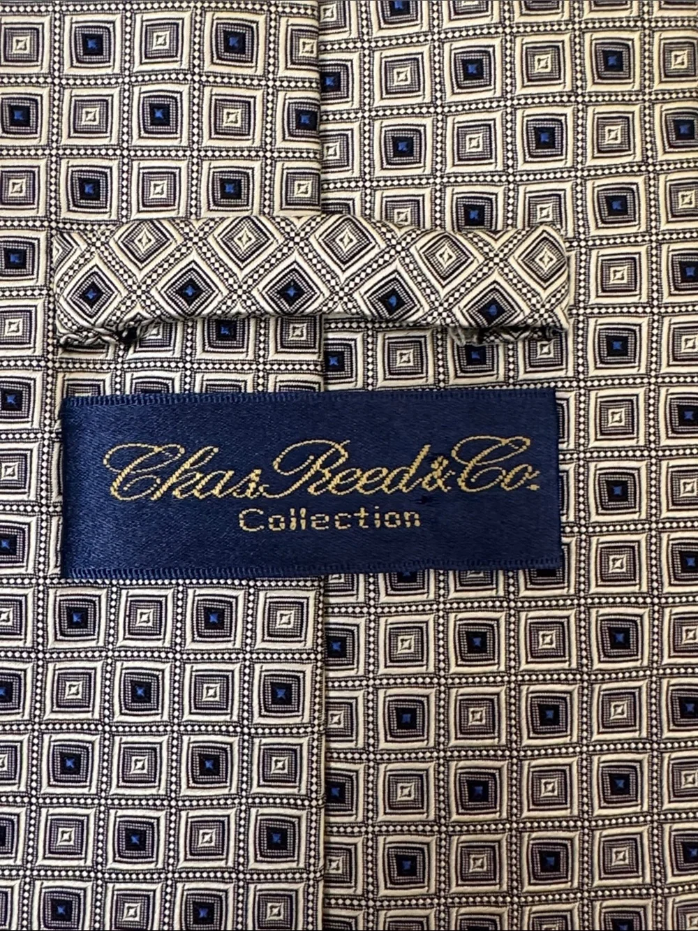 Chas Reed & Co Men’s Necktie Cream Jacquard Silk Tie with Blue Accents